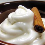 Creamy Cinnamon & Honey Yogurt Dip: Sweet Twist Delight