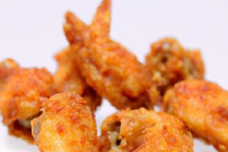 Crispy Air Fryer Chicken Wings: Perfect from Frozen!