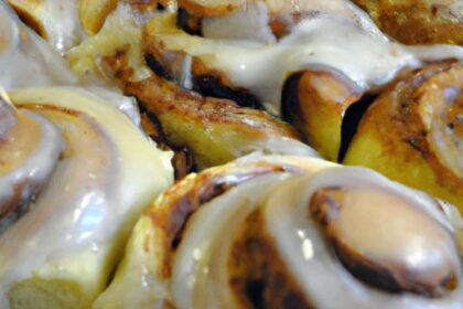 Foil-Packet Cinnamon Rolls: Easy Treats for Cozy Moments