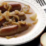 Master Gordon Ramsay’s Sausage Onion Gravy Recipe Delight