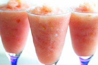 Chill Out: How to Make a Refreshing Frozen Rosé Slushie