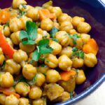 Hearty Sweet Potato & Chickpea Curry: A Flavorful Delight