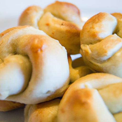Twist and Taste: Mastering Easy Homemade Garlic Knots