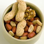 Crunchy Combos: The Ultimate Guide to Nut Mixes and Benefits