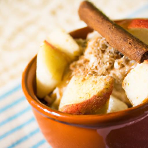 Wake ⁣Up⁤ to Warm ⁤Comfort: ​apple Cinnamon Overnight Oats